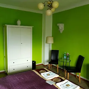 https://stayincologne.dusseldorf-hotel.net